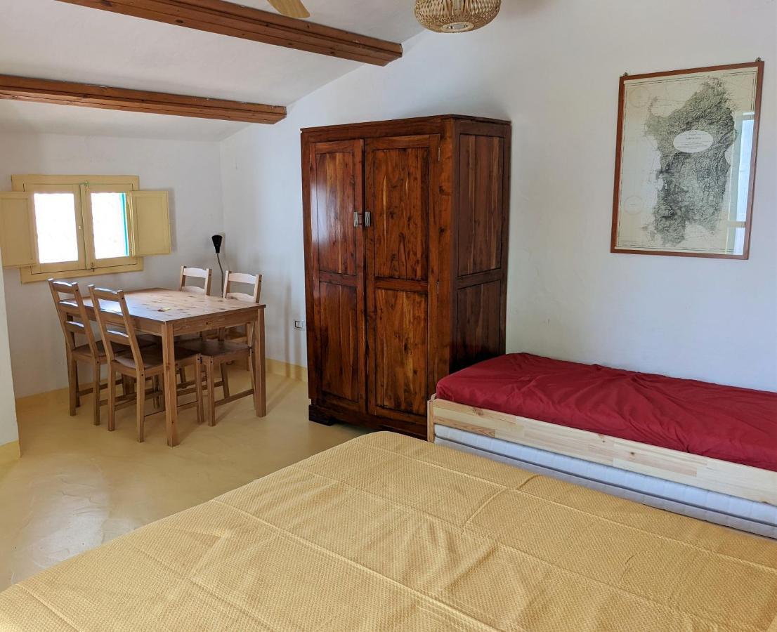 Cala Vinagra House Bed and Breakfast Carloforte  Buitenkant foto