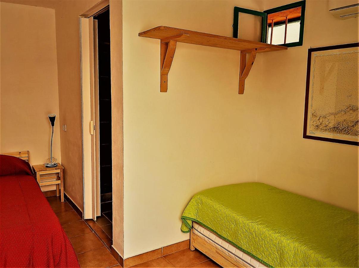 Cala Vinagra House Bed and Breakfast Carloforte  Buitenkant foto